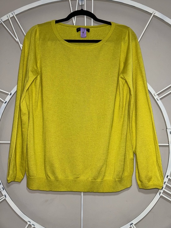 Banana Republic Sweaters - Banana Republic Women’s Lightweight Silk and Cashmere Crewneck Sweater - Yellow